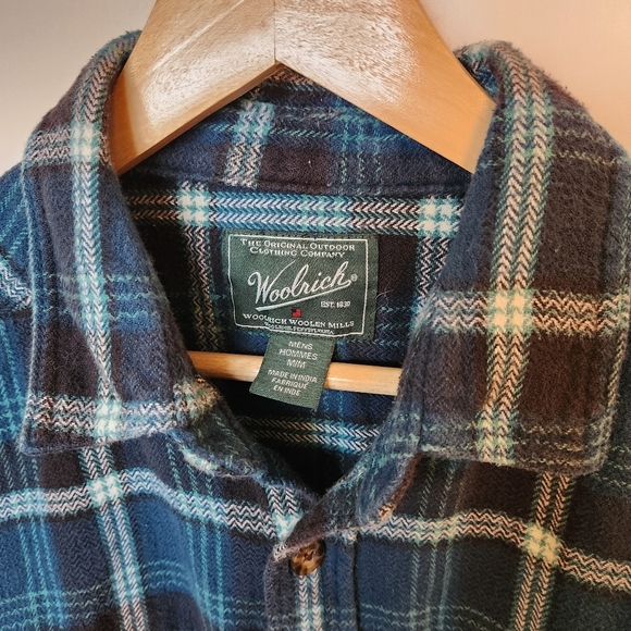 Woolrich Flannel Shirt Sz. Medium - Picture 3 of 3